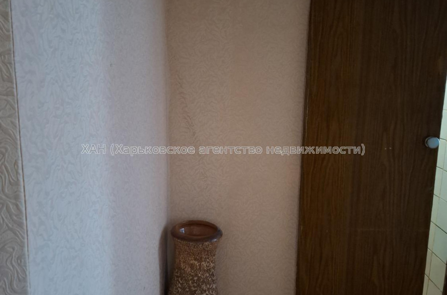 Продам квартиру, Гвардейцев Широнинцев ул. , 2  ком., 46 м², без ремонта 