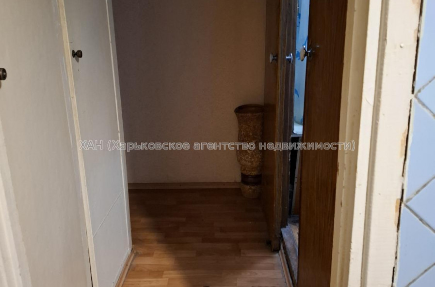 Продам квартиру, Гвардейцев Широнинцев ул. , 2  ком., 46 м², без ремонта 
