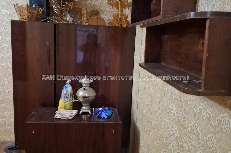 Продам квартиру, Гвардейцев Широнинцев ул. , 2  ком., 46 м², советский ремонт 