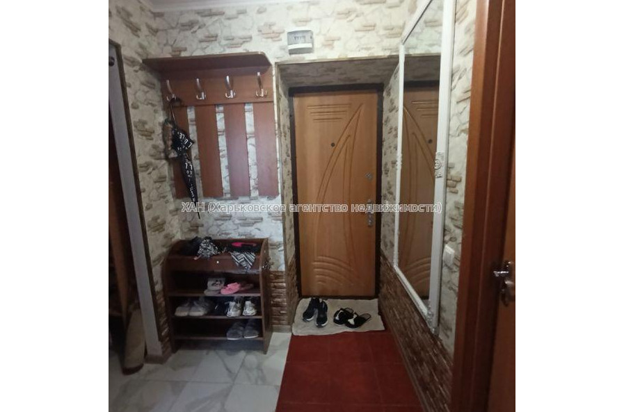 Продам квартиру, Роганская ул. , 2  ком., 60 м², евроремонт 