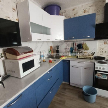 Продам квартиру, Роганская ул. , 2  ком., 60 м², евроремонт 