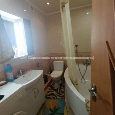 Продам квартиру, Роганская ул. , 2  ком., 60 м², евроремонт 