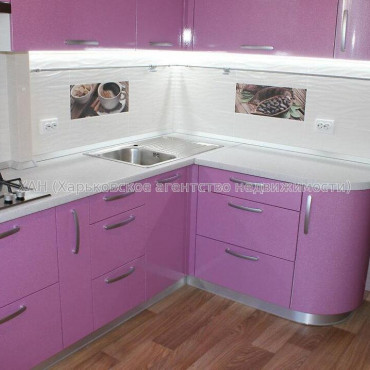 Продам квартиру, Соборности Украины ул. , 255 , 2 кім., 56 м², капитальный ремонт 