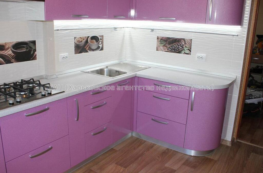 Продам квартиру, Соборности Украины ул. , 255 , 2 кім., 56 м², капитальный ремонт 