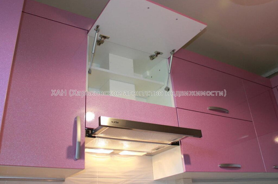 Продам квартиру, Соборности Украины ул. , 255 , 2 кім., 56 м², капитальный ремонт 