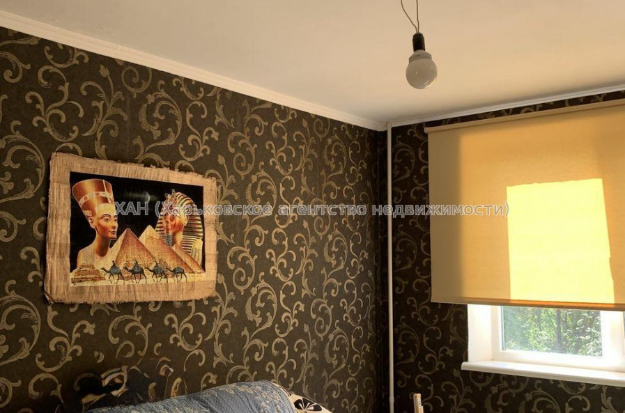 Продам квартиру, Воскресенская ул. , 3  ком., 65 м², капитальный ремонт 