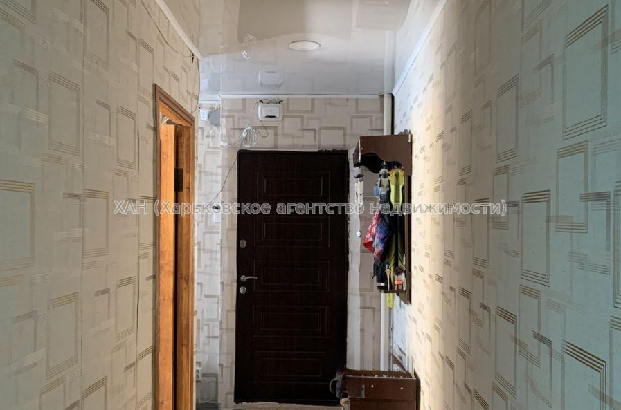 Продам квартиру, Воскресенская ул. , 3  ком., 65 м², капитальный ремонт 