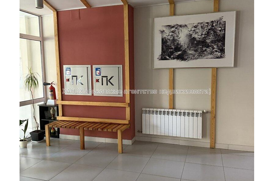 Продам квартиру, Мирослава Мисли ул. , 2 кім., 50 м², без внутренних работ 