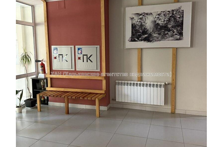 Продам квартиру, Мирослава Мисли ул. , 2 кім., 50 м², без внутренних работ 