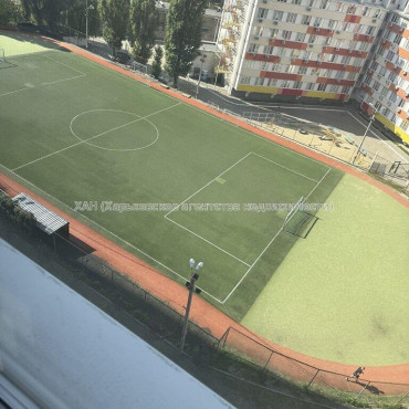 Продам квартиру, Мирослава Мисли ул. , 2 кім., 50 м², без внутренних работ 