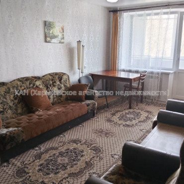 Продам квартиру, Вальтера ул. , 1  ком., 30 м², косметический ремонт 