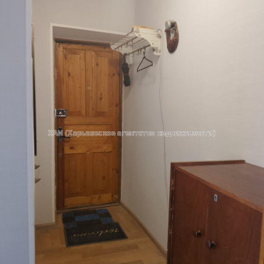 Продам квартиру, Вальтера ул. , 1  ком., 30 м², косметический ремонт 