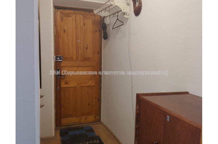 Продам квартиру, Вальтера ул. , 1  ком., 30 м², косметический ремонт 