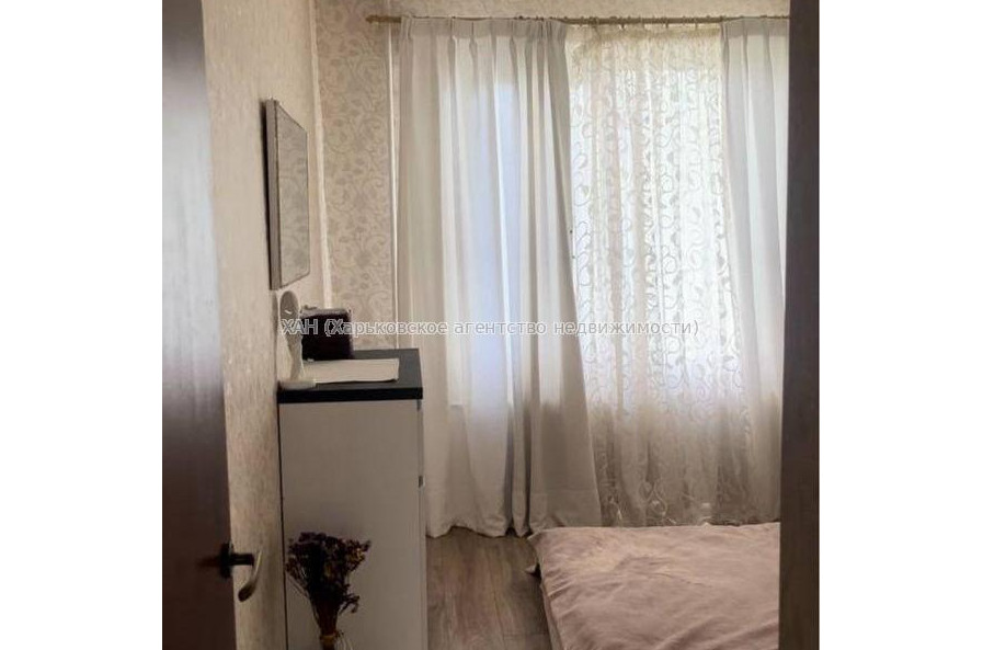 Продам квартиру, Кольцевой проезд , 3  ком., 68.70 м², косметический ремонт 