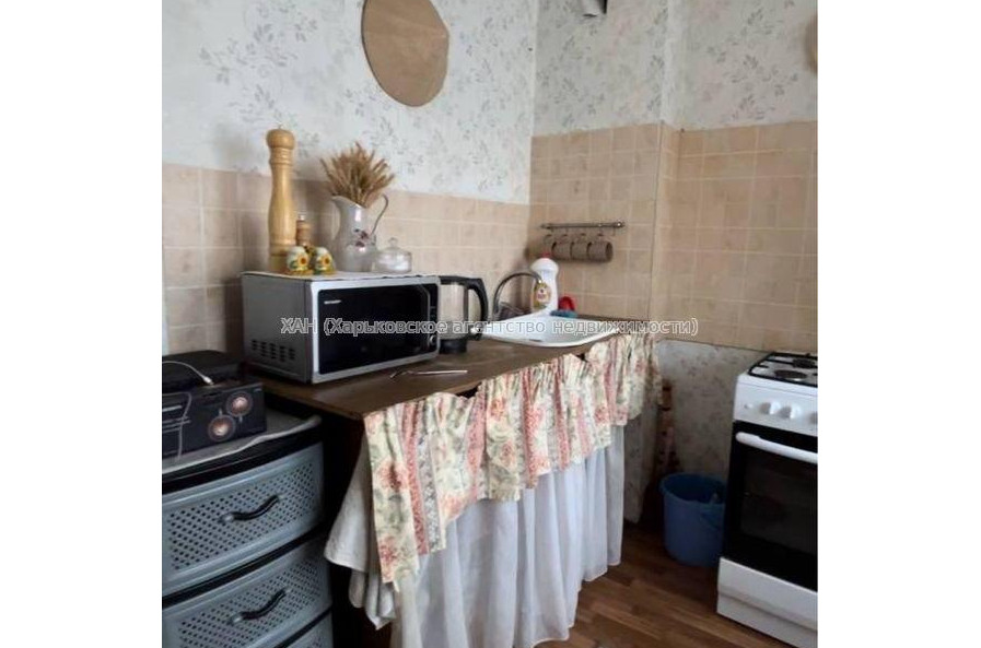 Продам квартиру, Кольцевой проезд , 3  ком., 68.70 м², косметический ремонт 