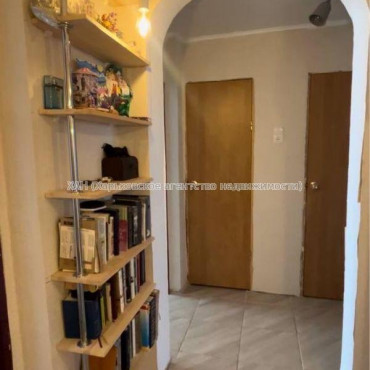 Продам квартиру, Кольцевой проезд , 3  ком., 68.70 м², косметический ремонт 