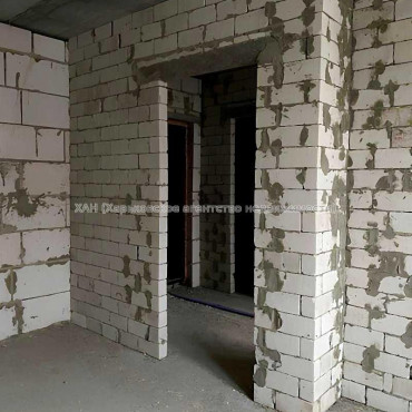 Продам квартиру, Шевченковский пер. , 1  ком., 33.90 м², без внутренних работ 