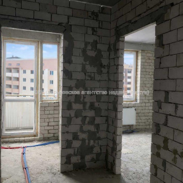 Продам квартиру, Шевченковский пер. , 1  ком., 33.90 м², без внутренних работ 