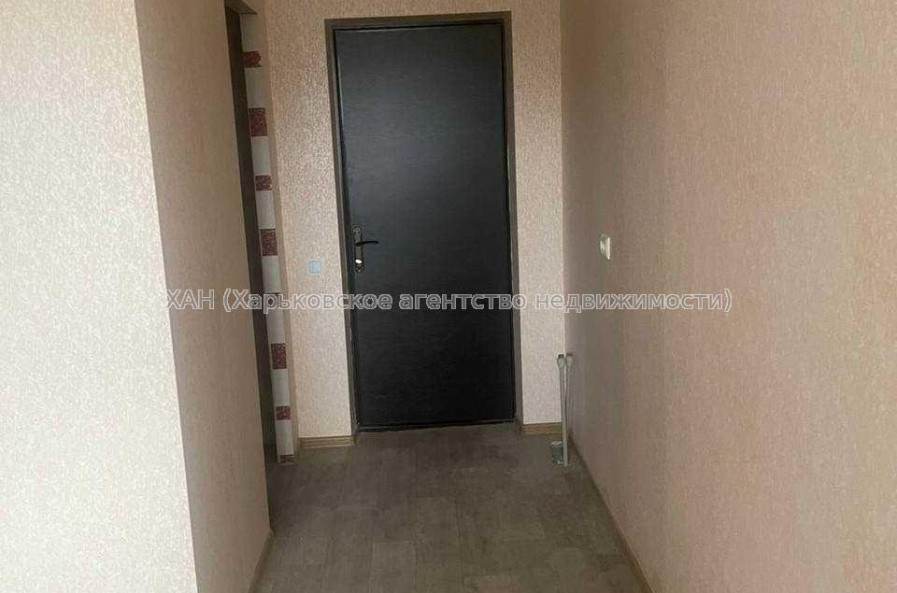 Продам квартиру, Шариковая ул. , 1  ком., 15.70 м², капитальный ремонт 