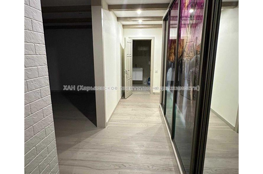 Продам квартиру, Кричевского ул. , 2  ком., 85 м², авторский дизайн 