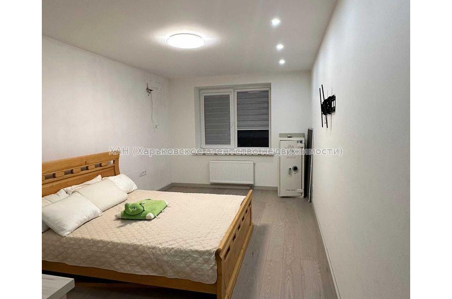 Продам квартиру, Кричевского ул. , 2  ком., 85 м², авторский дизайн 