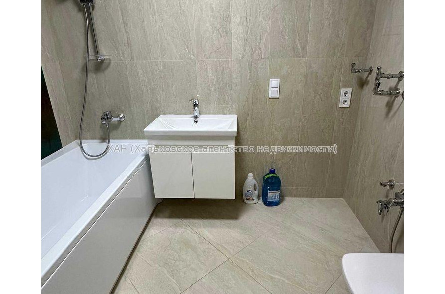 Продам квартиру, Кричевского ул. , 2  ком., 85 м², авторский дизайн 