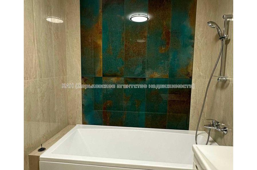 Продам квартиру, Кричевского ул. , 2  ком., 85 м², авторский дизайн 