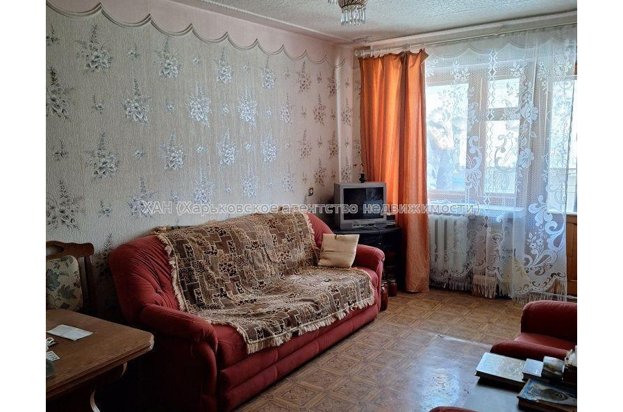 Продам квартиру, Мира ул. , 2 кім., 44 м², советский ремонт 
