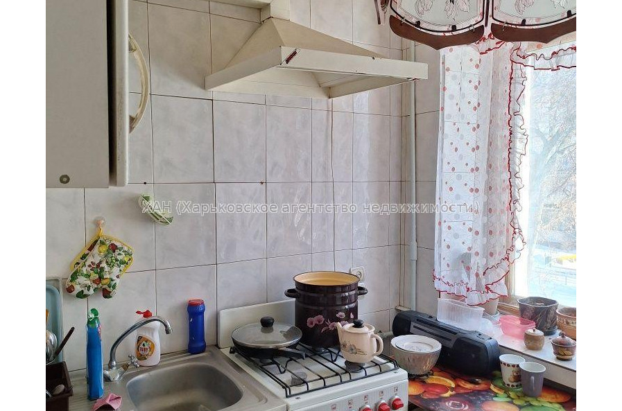 Продам квартиру, Мира ул. , 2 кім., 44 м², советский ремонт 