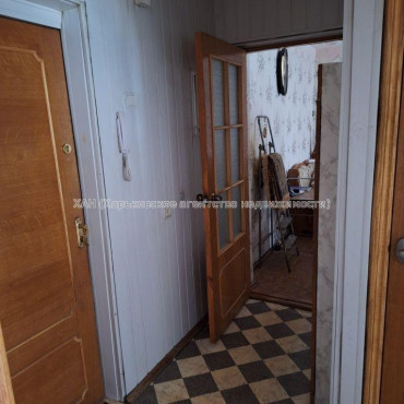 Продам квартиру, Мира ул. , 2 кім., 44 м², советский ремонт 