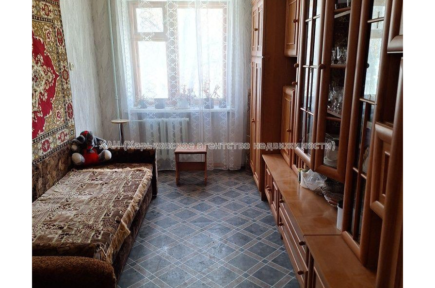 Продам квартиру, Мира ул. , 2 кім., 44 м², советский ремонт 