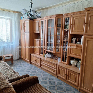 Продам квартиру, Мира ул. , 2 кім., 44 м², советский ремонт 
