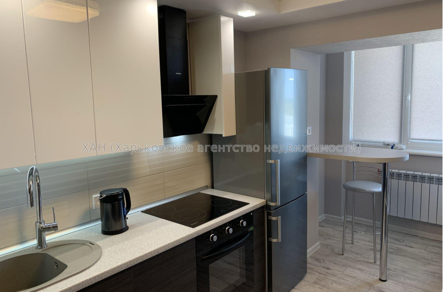 Продам квартиру, Победы просп. , 1  ком., 46 м², авторский дизайн 