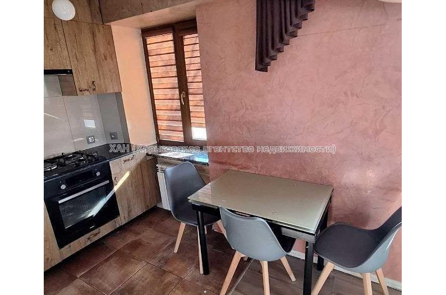 Продам квартиру, Академика Павлова ул. , 1  ком., 45 м², авторский дизайн 