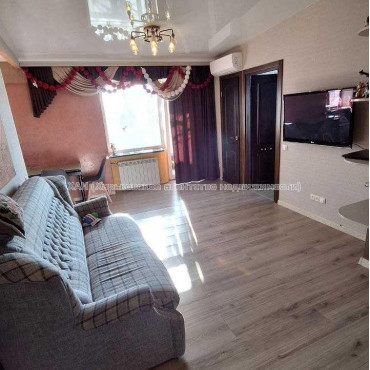 Продам квартиру, Академика Павлова ул. , 1  ком., 45 м², авторский дизайн 