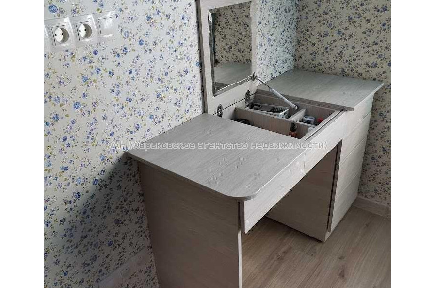 Продам квартиру, Академика Павлова ул. , 1  ком., 45 м², авторский дизайн 