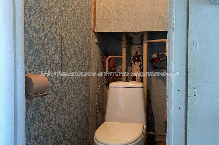 Продам квартиру, Салтовское шоссе , 3 кім., 65 м², советский ремонт 