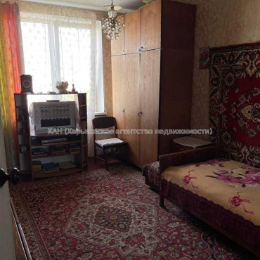 Продам квартиру, Салтовское шоссе , 3 кім., 65 м², советский ремонт 