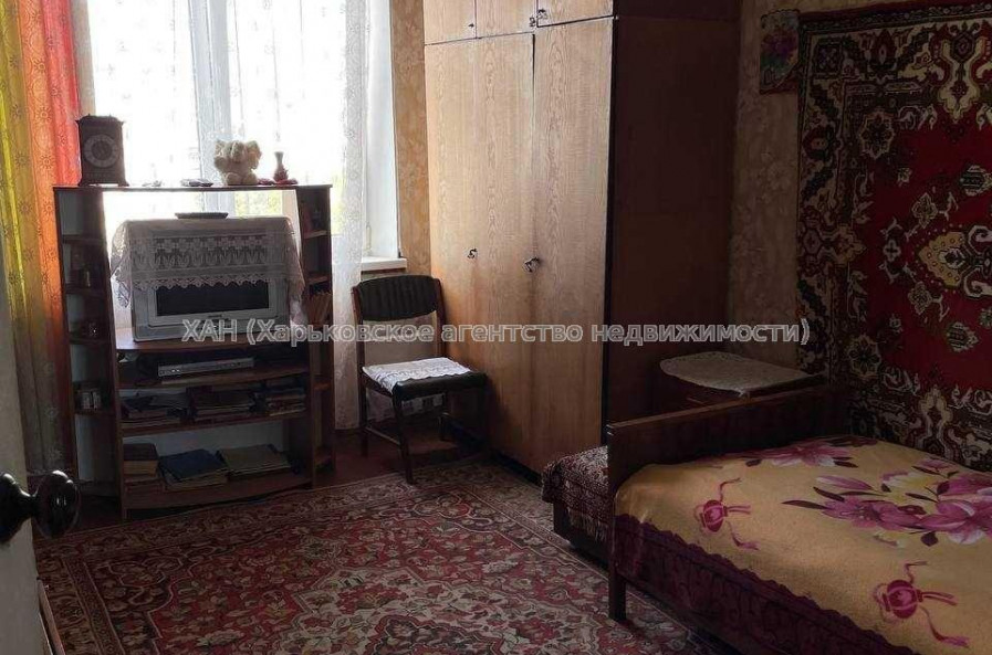 Продам квартиру, Салтовское шоссе , 3 кім., 65 м², советский ремонт 