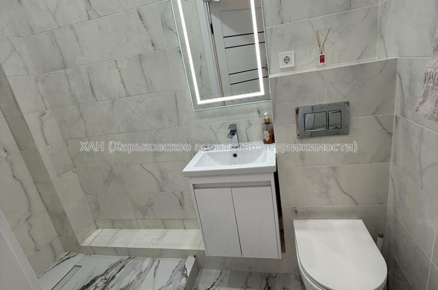 Продам квартиру, Клочковская ул. , 2  ком., 81 м², авторский дизайн 