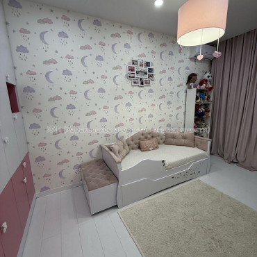 Продам квартиру, Клочковская ул. , 2  ком., 81 м², авторский дизайн 