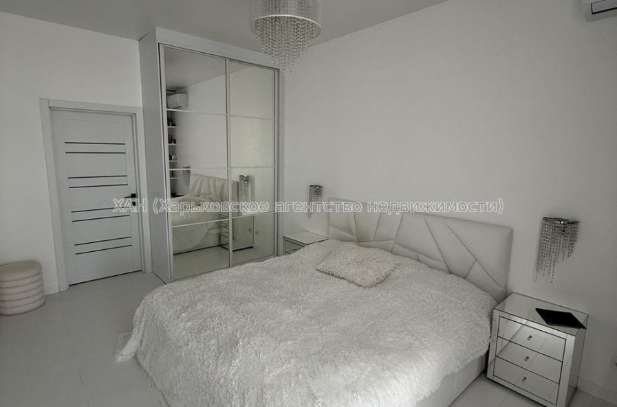 Продам квартиру, Клочковская ул. , 2  ком., 81 м², авторский дизайн 