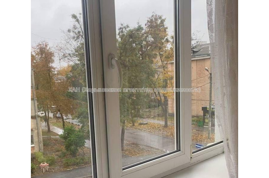 Продам квартиру, Черноморская ул. , 1  ком., 16.60 м², косметический ремонт 