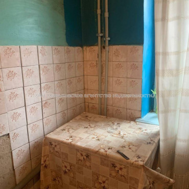 Продам квартиру, Черноморская ул. , 1  ком., 16.60 м², косметический ремонт 