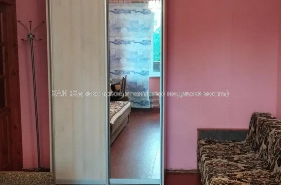 Продам квартиру, Барабашова академика ул. , 38 , 1 кім., 33 м², косметический ремонт 