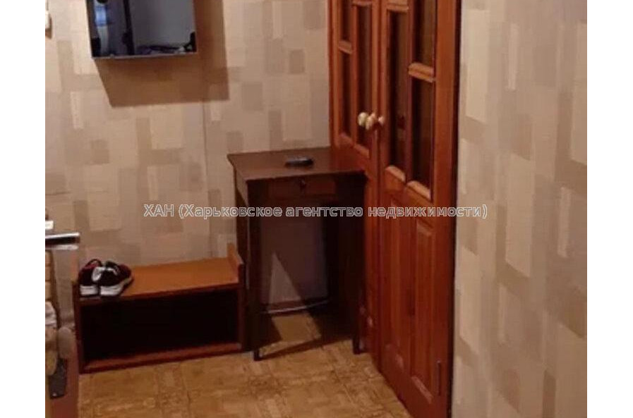 Продам квартиру, Барабашова академика ул. , 38 , 1 кім., 33 м², косметический ремонт 