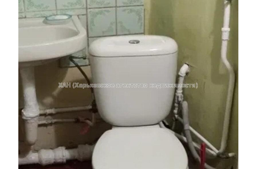 Продам квартиру, Барабашова академика ул. , 38 , 1 кім., 33 м², косметический ремонт 