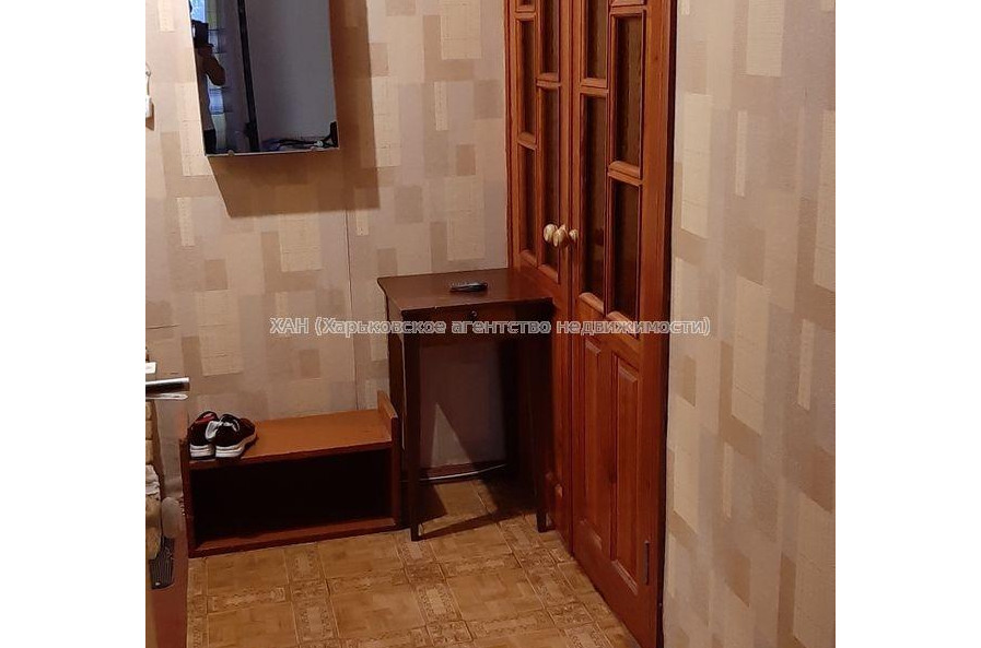 Продам квартиру, Барабашова академика ул. , 38 , 1 кім., 33 м², советский ремонт 