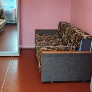 Продам квартиру, Барабашова академика ул. , 38 , 1 кім., 33 м², косметический ремонт 