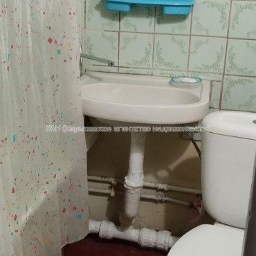 Продам квартиру, Барабашова академика ул. , 38 , 1 кім., 33 м², советский ремонт 